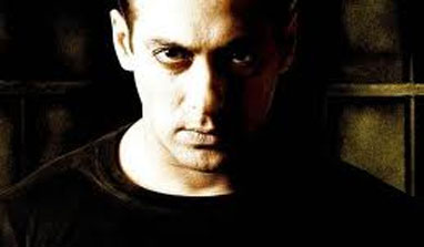 What has Salman got to do with SRK-Shirish fight?